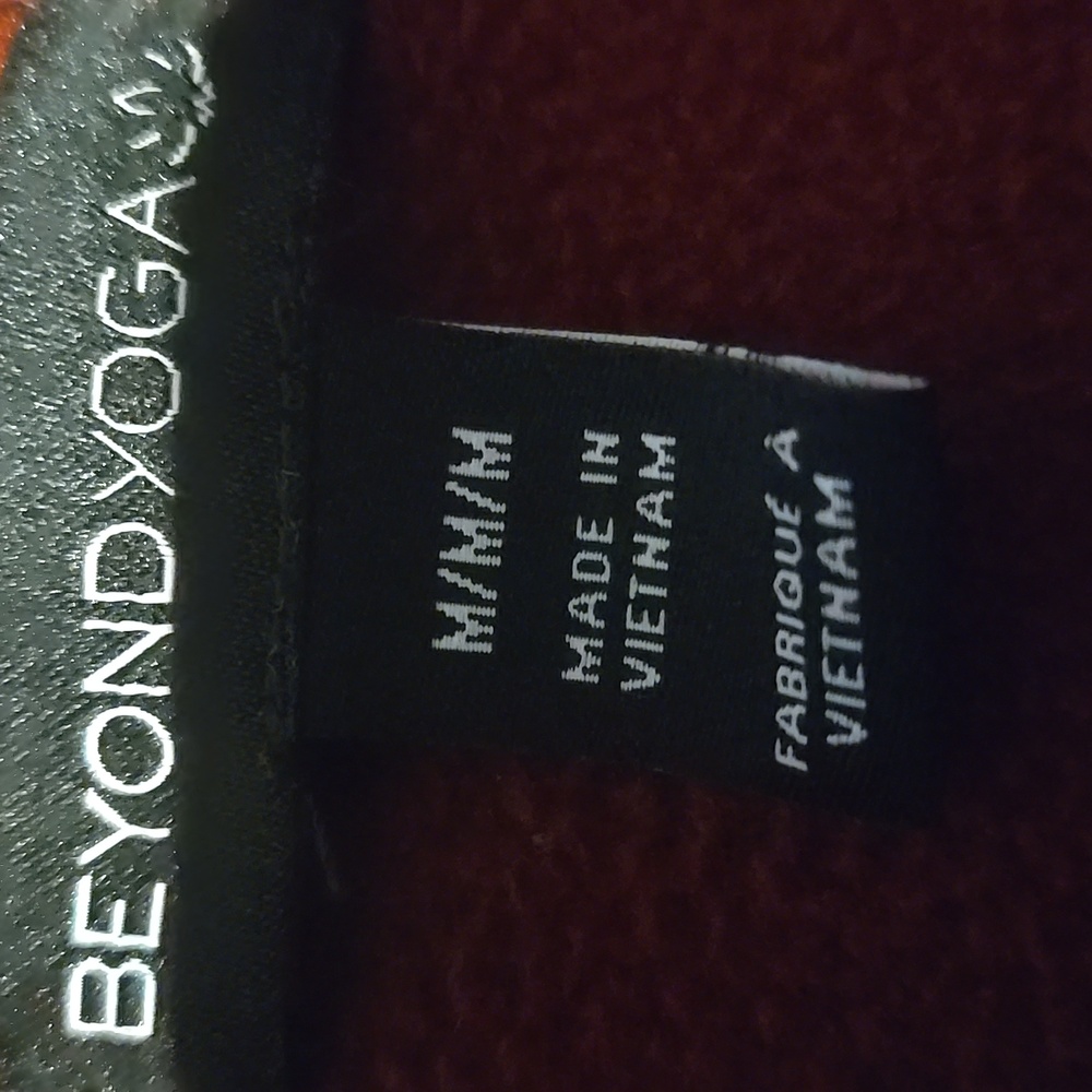 Beyond Yoga Maroon Explorer Half Zip Pullover-Med. #35 - Picture 6 of 7